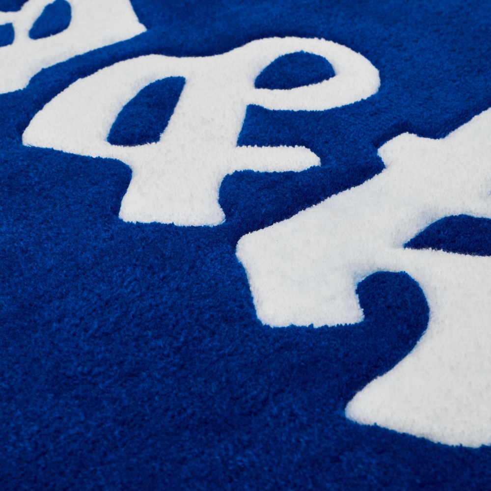 Tapis tufté avec Logo A&K - №4